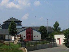 schoulgebei/kleng